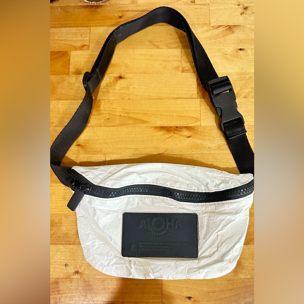 ALOHA Collection Black and White Belt Bag